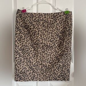 Ann Taylor Loft Leopard/Cheetah print A-line skirt. Size 14.